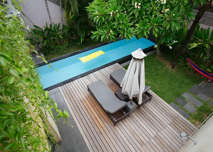 Bali Island And * Seminyak (Bali)